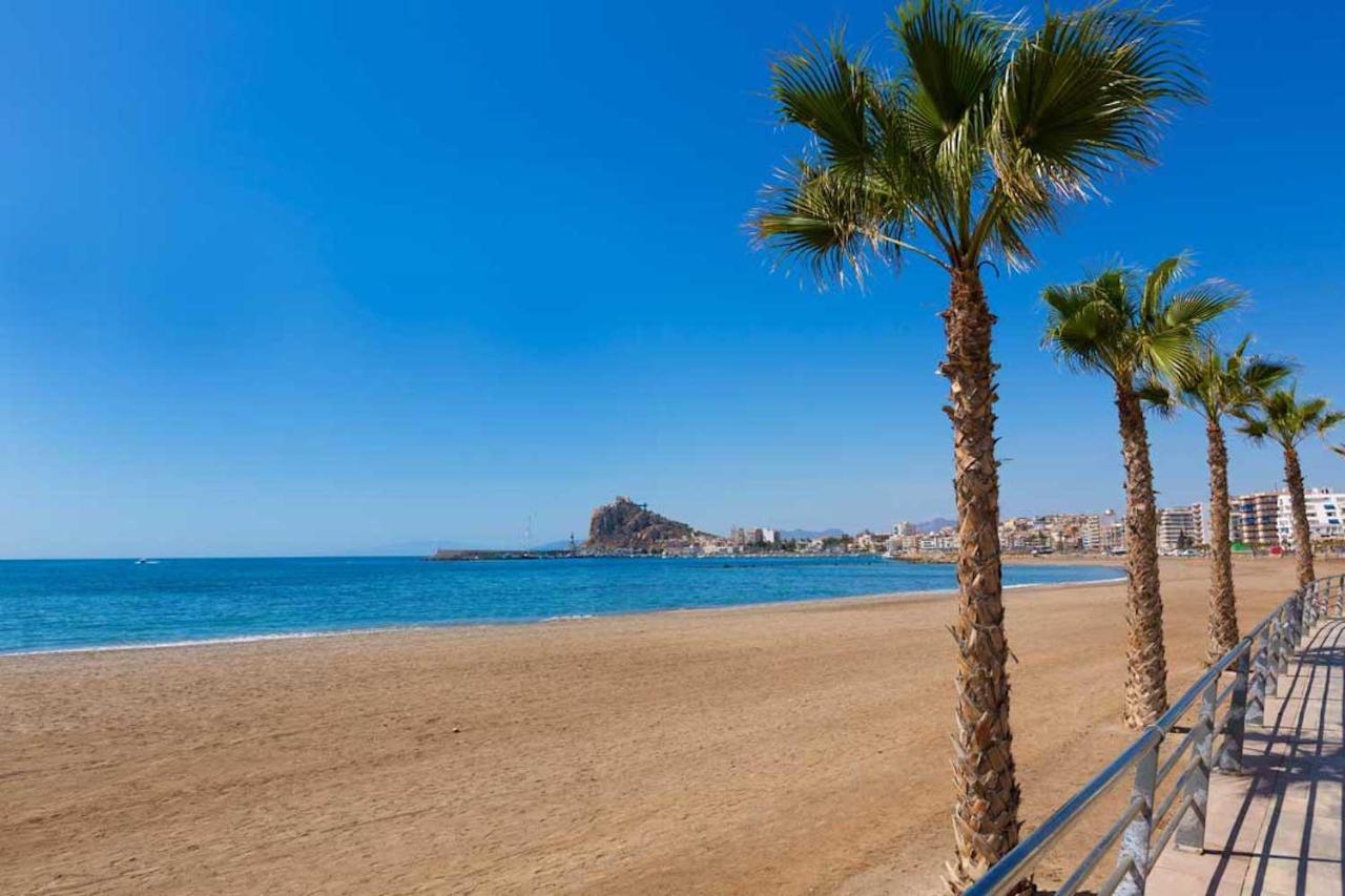 Primera Linea De Playa Con Vistas Al Mar Aguilas Exterior photo